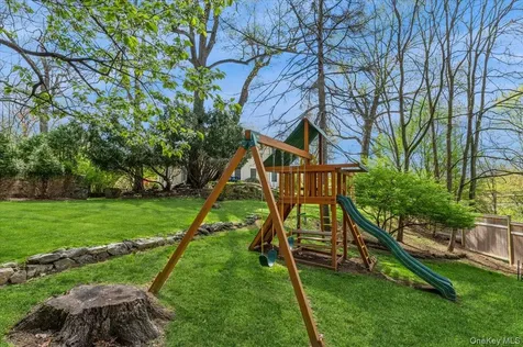 1 Southgate Avenue Hastings-on-hudson NY 10706