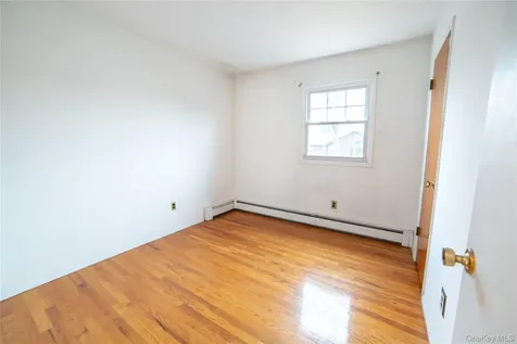 102 Burke Court Buchanan NY 10511