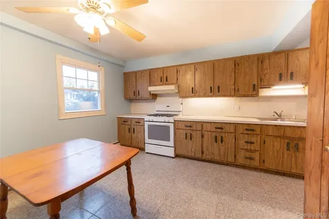 102 Burke Court Buchanan NY 10511