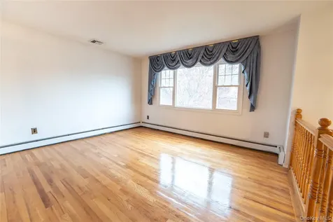 102 Burke Court Buchanan NY 10511