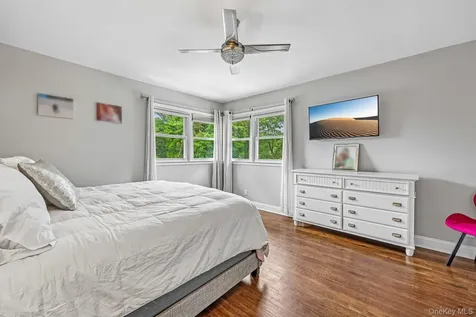 30 Rutledge Road Scarsdale NY 10583