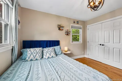30 Rutledge Road Scarsdale NY 10583