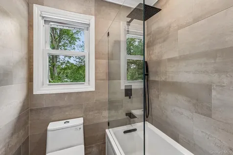 30 Rutledge Road Scarsdale NY 10583