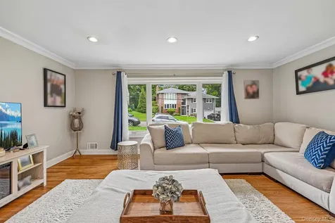 30 Rutledge Road Scarsdale NY 10583