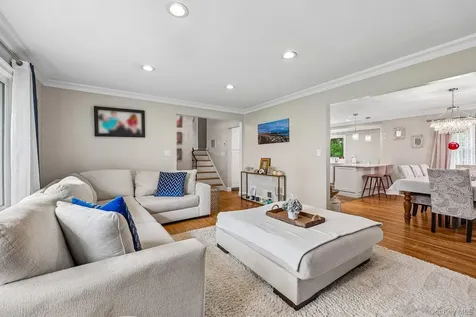 30 Rutledge Road Scarsdale NY 10583