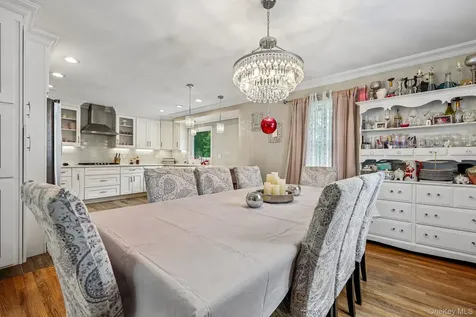 30 Rutledge Road Scarsdale NY 10583