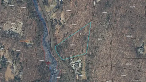 54 Lovers Lane Putnam Valley NY 10579