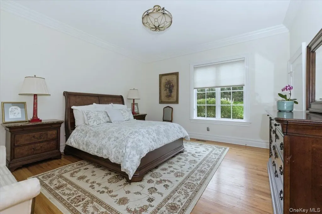 17 Plover Lane Lloyd Harbor NY 11743