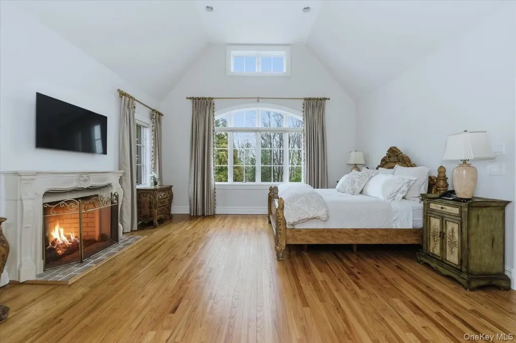 17 Plover Lane Lloyd Harbor NY 11743
