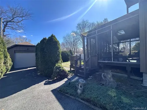 13 James Street Montrose NY 10548