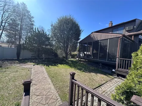 13 James Street Montrose NY 10548