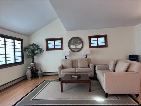 13 James Street Montrose NY 10548
