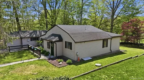 16 Sunset Place North Salem NY 10560