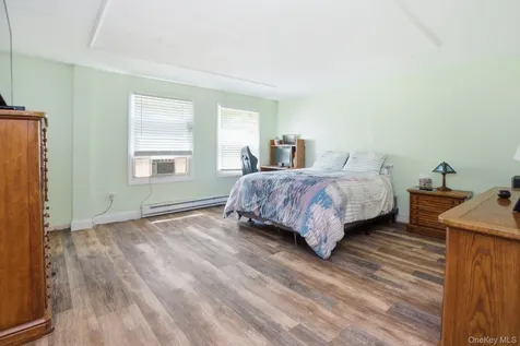 19 Taurat Place Mahopac NY 10541