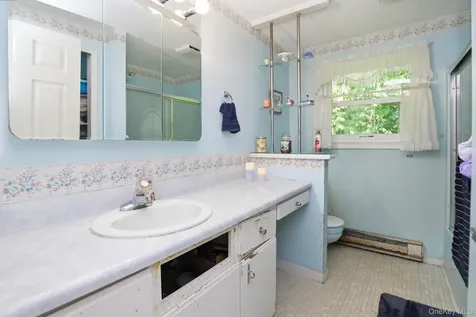 19 Taurat Place Mahopac NY 10541