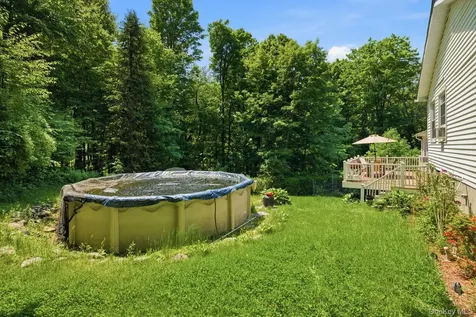 19 Taurat Place Mahopac NY 10541