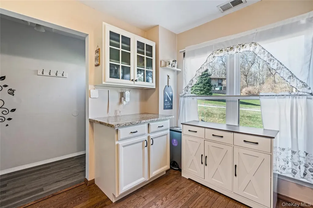 7 Maple Court Selden NY 11784