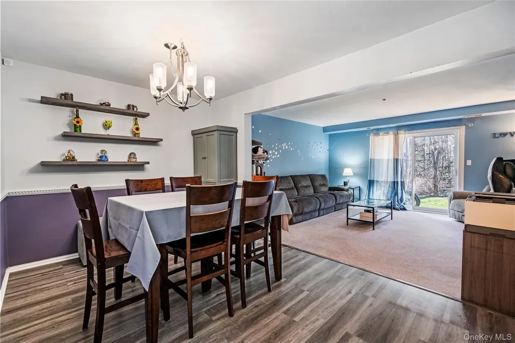 7 Maple Court Selden NY 11784