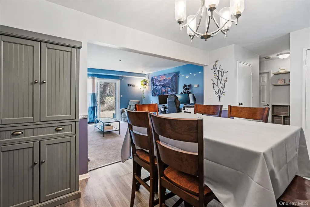 7 Maple Court Selden NY 11784