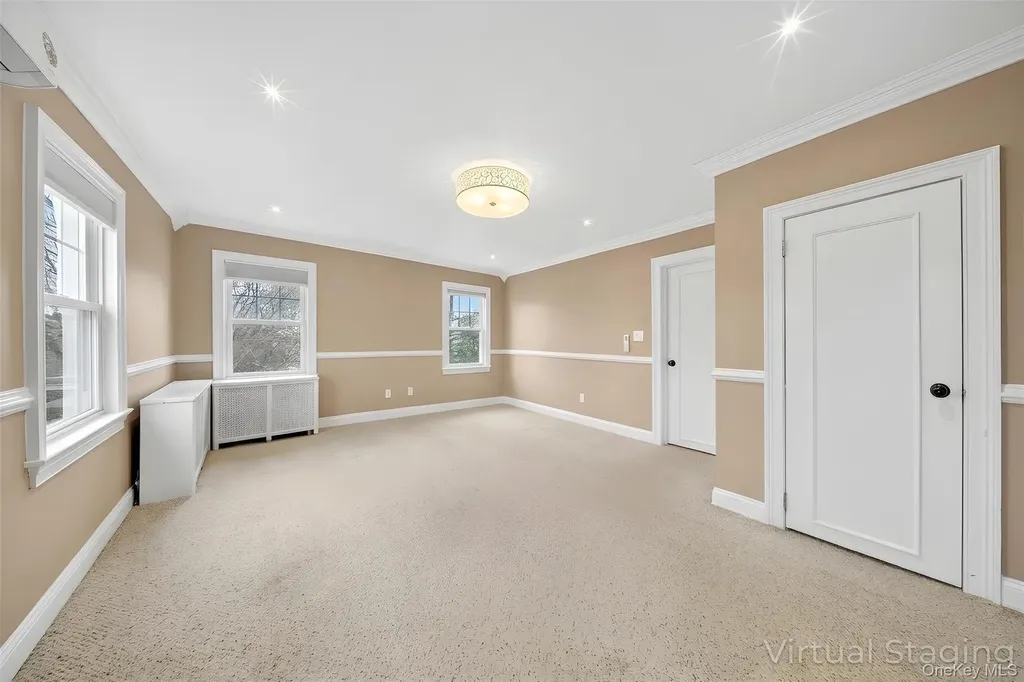 35-20 165th Street Flushing NY 11358