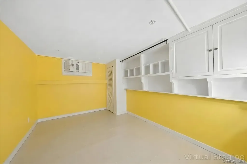 35-20 165th Street Flushing NY 11358