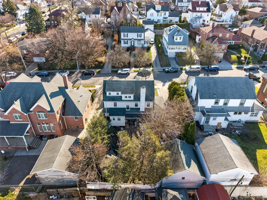 35-20 165th Street Flushing NY 11358