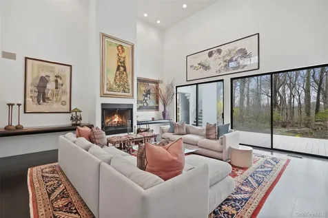67 Tripp Street Mount Kisco NY 10549