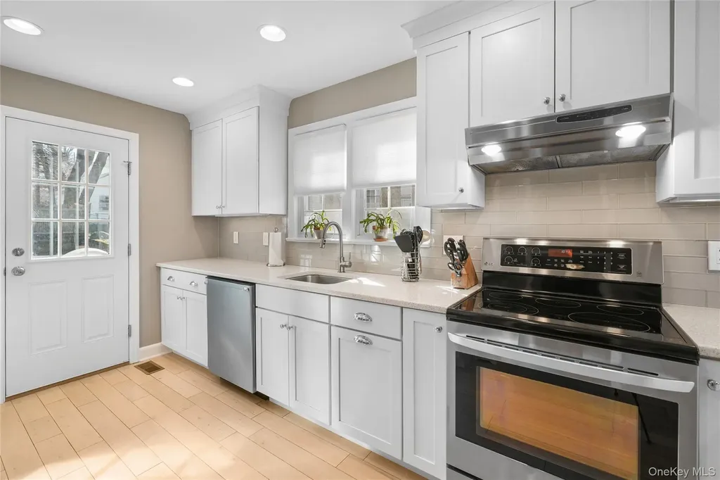 5 Birch Street W White Plains NY 10607
