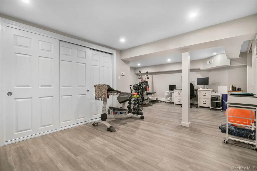 5 Birch Street W White Plains NY 10607