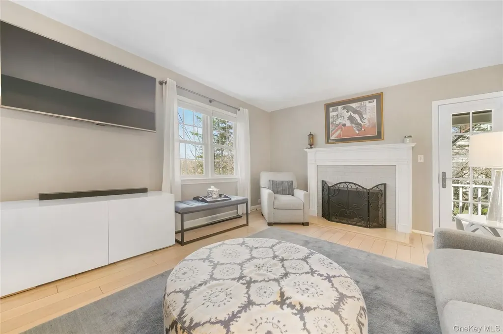 5 Birch Street W White Plains NY 10607