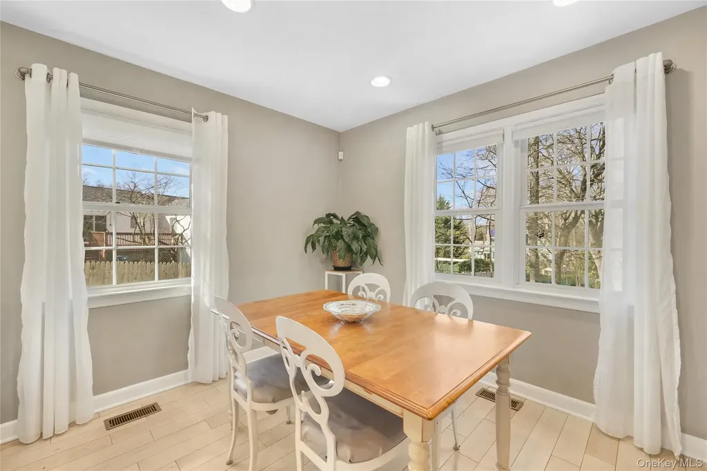 5 Birch Street W White Plains NY 10607