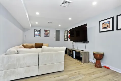 13 Newkirk Road Yonkers NY 10710