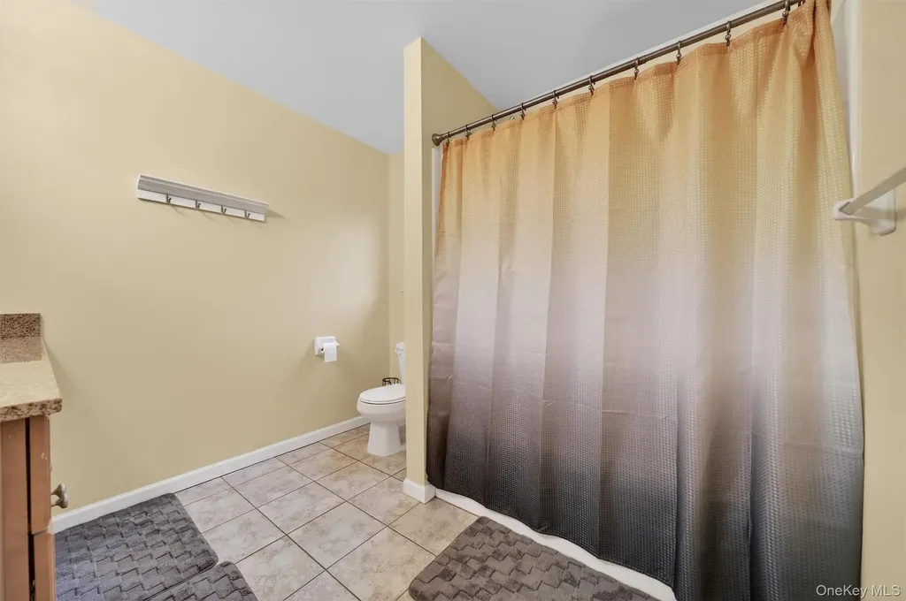 7 Maidstone Lane Monroe NY 10950