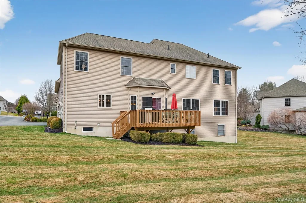 7 Maidstone Lane Monroe NY 10950