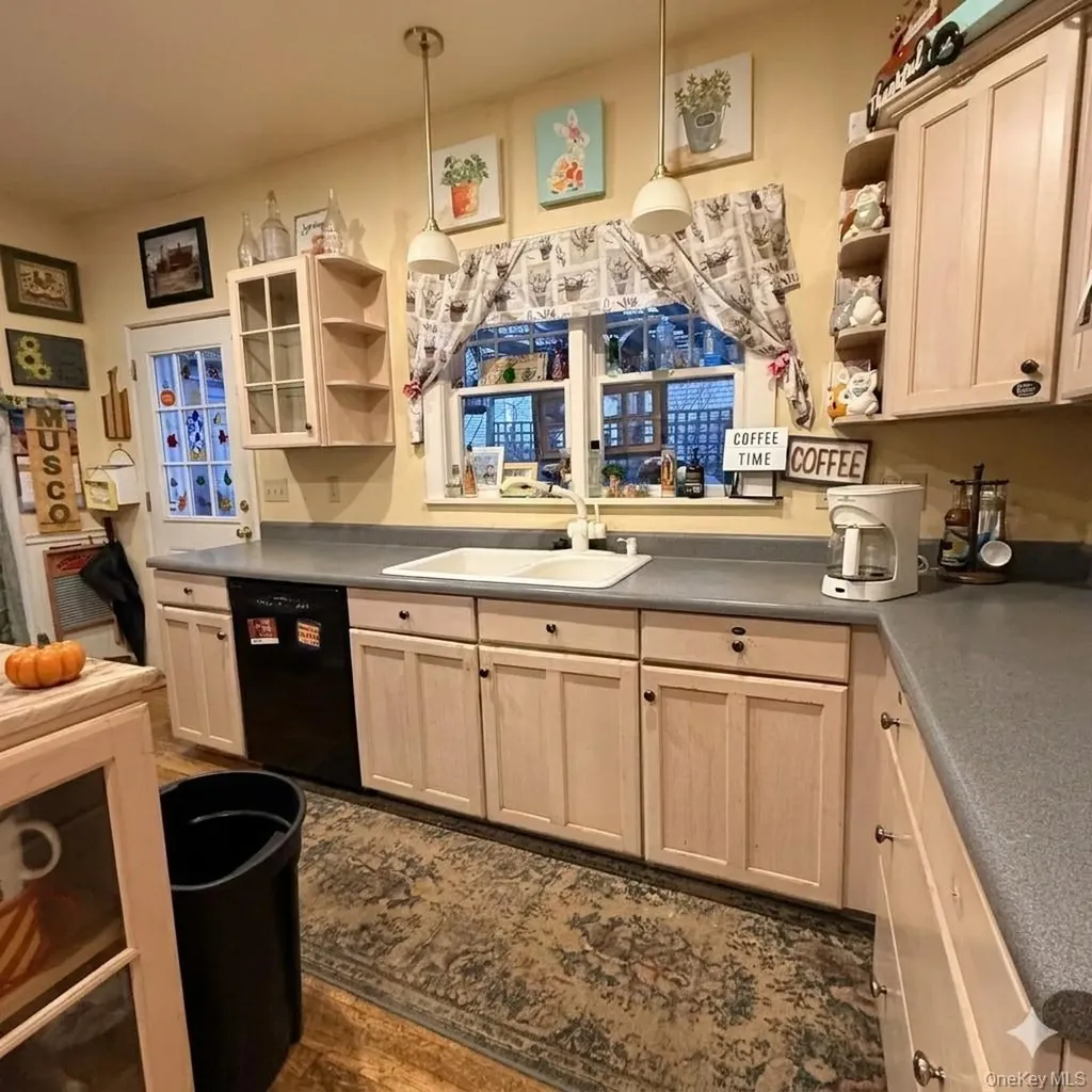 45 Maple Street Walden NY 12586