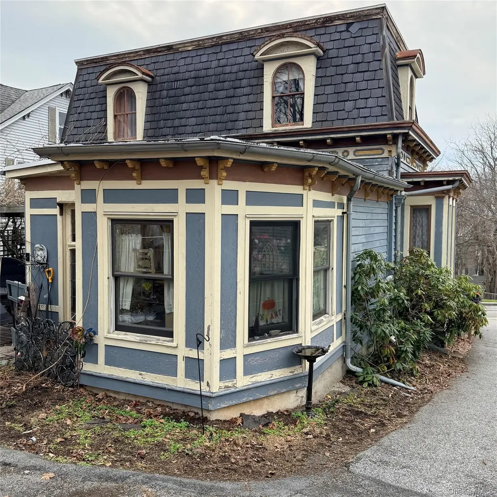 45 Maple Street Walden NY 12586