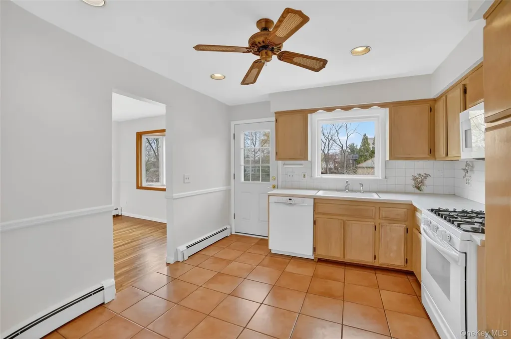16 Patti Lane Yonkers NY 10701