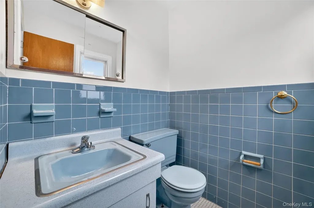 16 Patti Lane Yonkers NY 10701