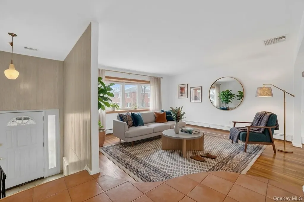 16 Patti Lane Yonkers NY 10701