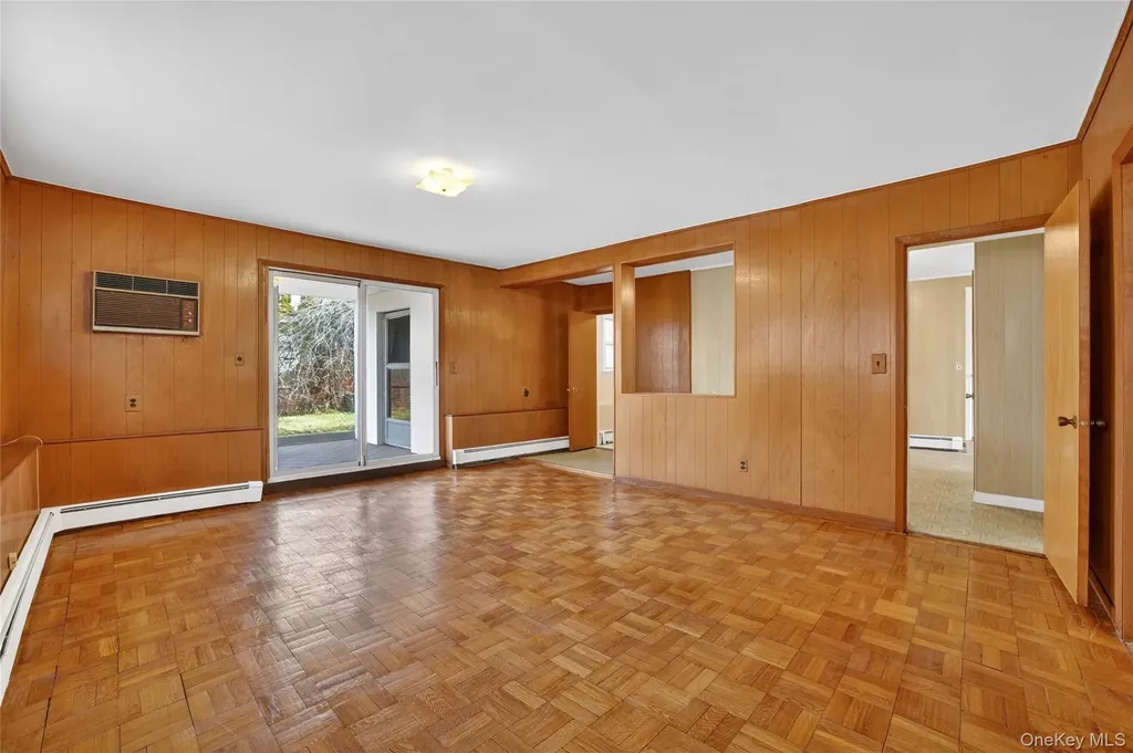 16 Patti Lane Yonkers NY 10701