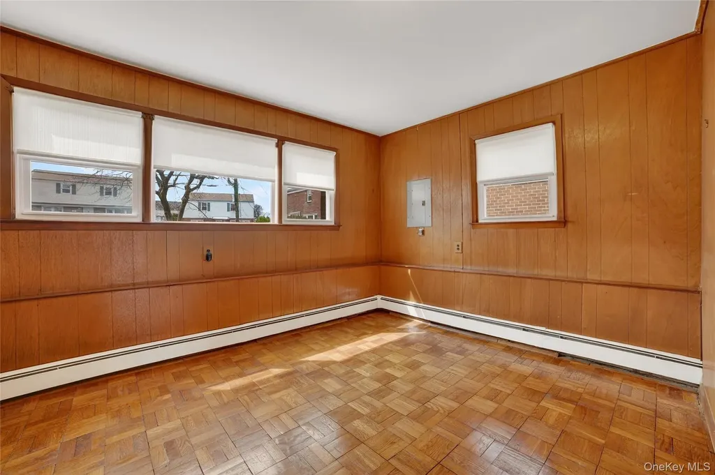 16 Patti Lane Yonkers NY 10701