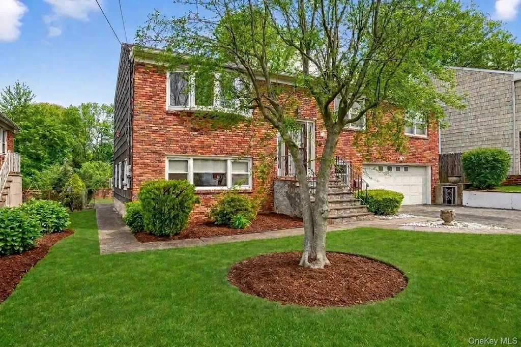 16 Patti Lane Yonkers NY 10701