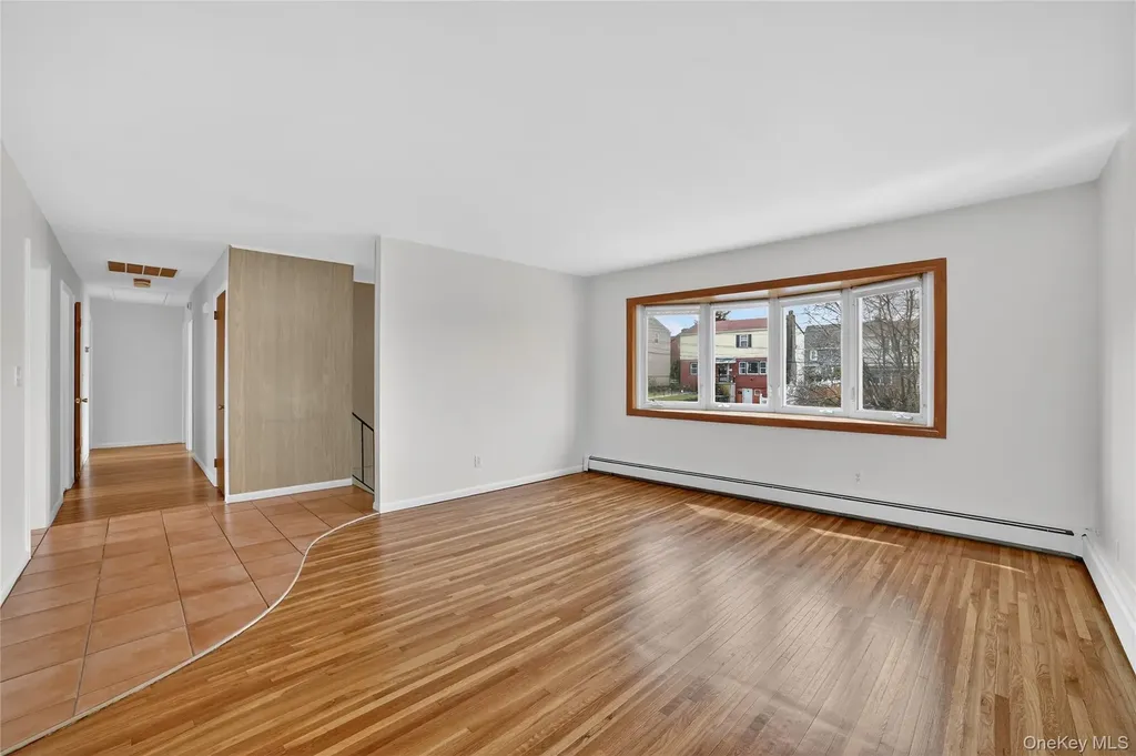 16 Patti Lane Yonkers NY 10701