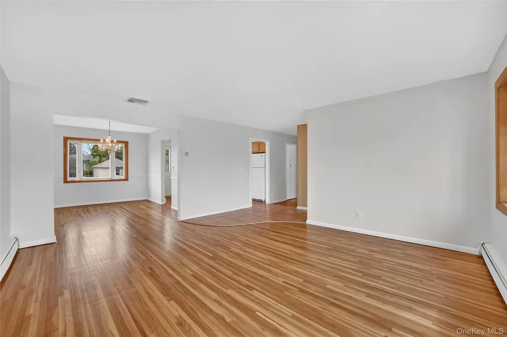 16 Patti Lane Yonkers NY 10701