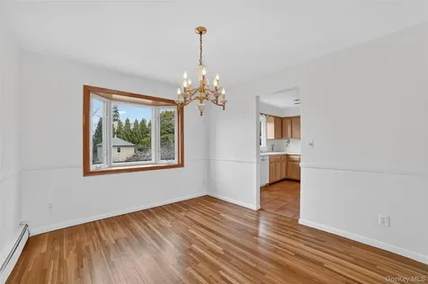 16 Patti Lane Yonkers NY 10701