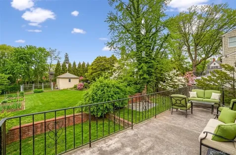 16 Patti Lane Yonkers NY 10701