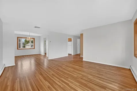 16 Patti Lane Yonkers NY 10701