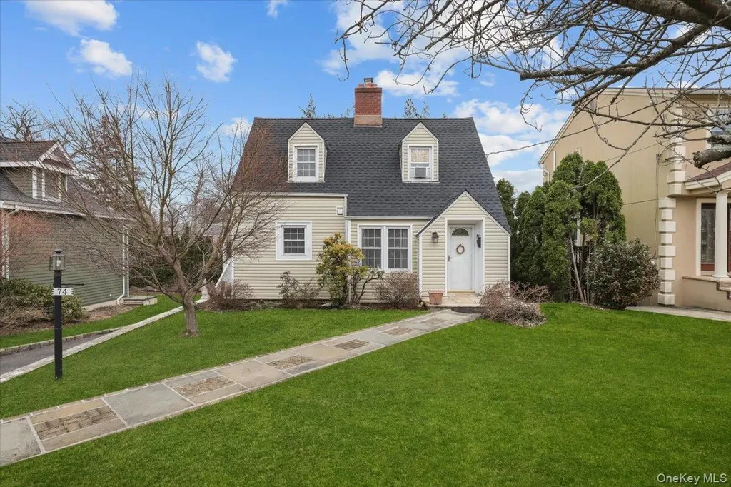 74 White Road Scarsdale NY 10583