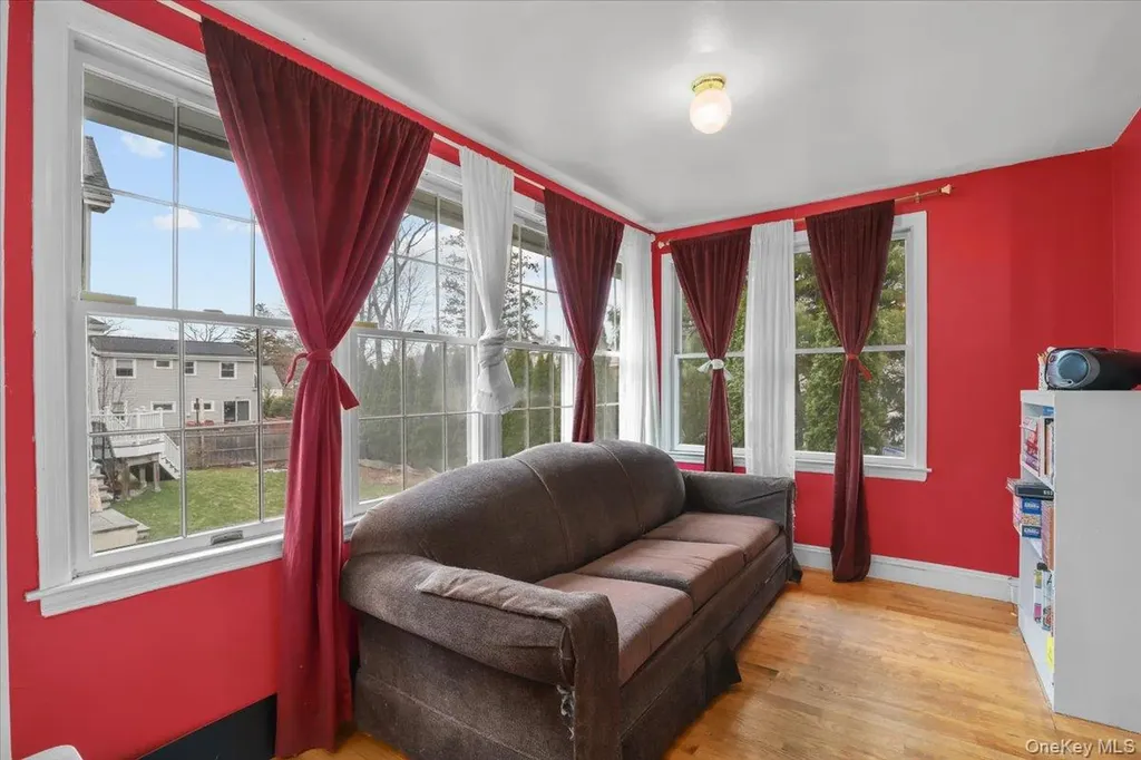 74 White Road Scarsdale NY 10583