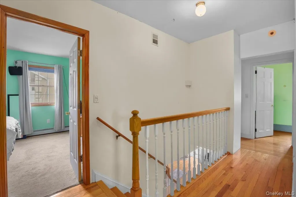 74 White Road Scarsdale NY 10583